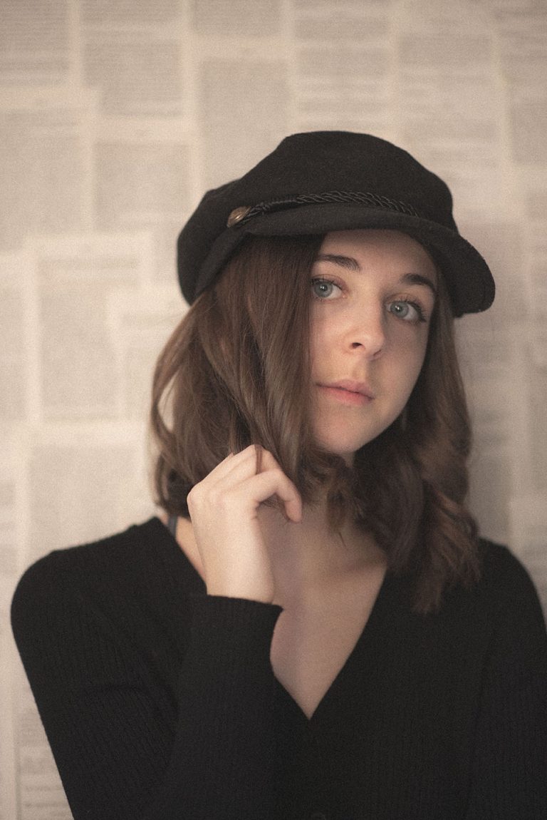 Portrait Retro de Julie Fauveau, @sunsetbrook